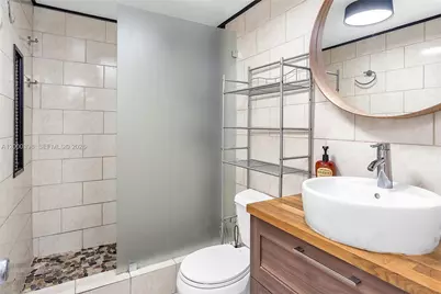 7010 NW 186th St #5-410, Hialeah, FL 33015 - Photo 3
