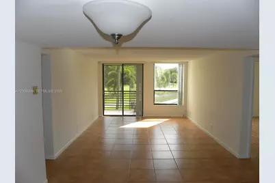 8050 W McNab Rd #206, Tamarac, FL 33321 - Photo 9