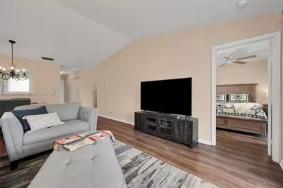 9449 Boca Cove Cir #911, Boca Raton, FL 33428 - Photo 19