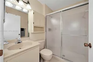 9449 Boca Cove Cir, Boca Raton, FL 33428 - Photo 23