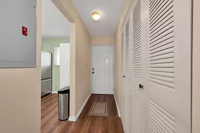 9449 Boca Cove Cir #911, Boca Raton, FL 33428 - Photo 9