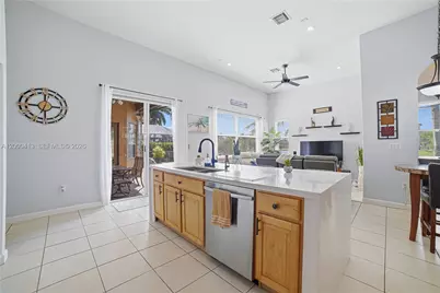 3310 SW 192nd Ave, Miramar, FL 33029 - Photo 11