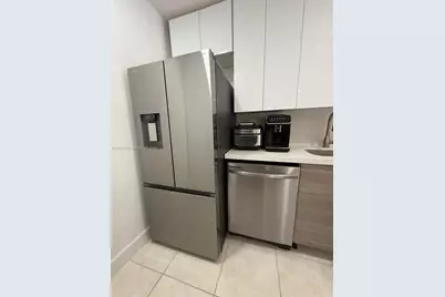12105 NE 11th Pl #306, North Miami, FL 33161 - Photo 9