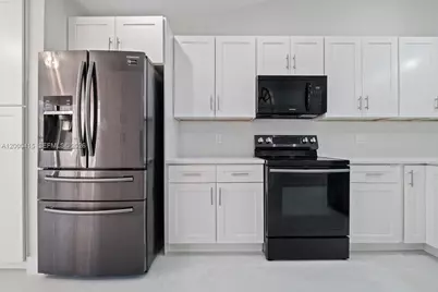 22665 Meridiana Dr, Boca Raton, FL 33433 - Photo 11