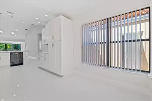 22665 Meridiana Dr, Boca Raton, FL 33433 - Photo 17