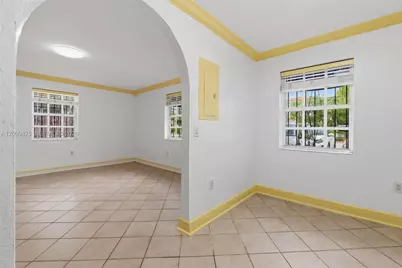 3147 McDonald St #2, Miami, FL 33133 - Photo 11