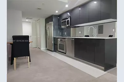 31 SE 6th St #403, Miami, FL 33131 - Photo 5