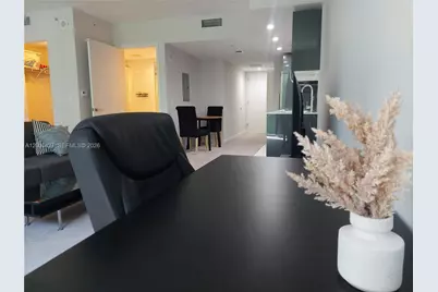 31 SE 6th St #403, Miami, FL 33131 - Photo 1