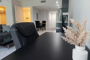 31 SE 6th St, Miami, FL 33131 - Photo 1