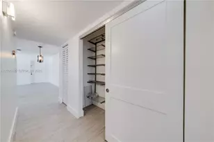 8048 SW 80th Ave, Miami, FL 33143 - Photo 9