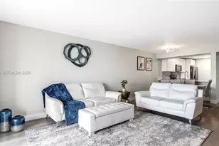 6231 Coral Lake Dr, Margate, FL 33063 - Photo 1
