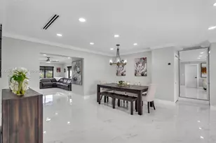 7875 NW 174th Terrace, Hialeah, FL 33015 - Photo 17