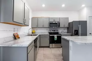 1170 SW 7th Ct, Florida City, FL 33034 - Photo 9