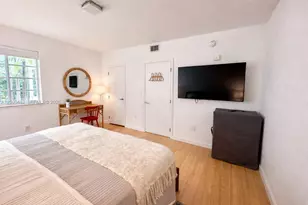 3915 N Meridian Ave, Miami Beach, FL 33140 - Photo 15