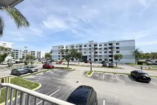 8261 NW 8th St, Miami, FL 33126 - Photo 3