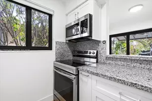 3522 SW 25th St, Miami, FL 33133 - Photo 17