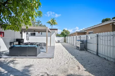 11730 NW 3rd Ave, Miami, FL 33168 - Photo 39