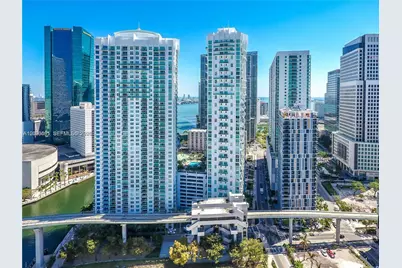 31 SE 5th St #4212, Miami, FL 33131 - Photo 1