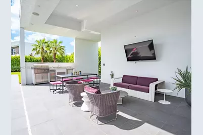 16650 Sunset Way #16650, Weston, FL 33326 - Photo 7