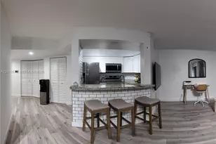 1661 NW 81st Way, Plantation, FL 33322 - Photo 7