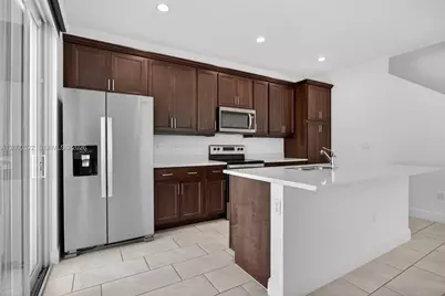 543 Parsons Way, Deerfield Beach, FL 33442 - Photo 5