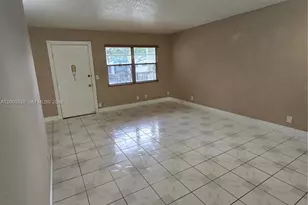 13500 SW 1st St, Pembroke Pines, FL 33027 - Photo 3