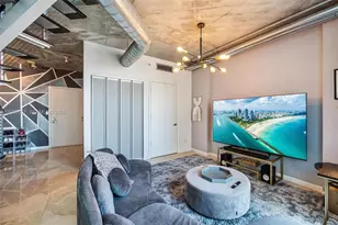 690 SW 1st Ct, Miami, FL 33130 - Photo 5