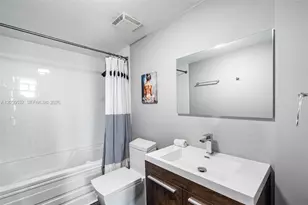 690 SW 1st Ct, Miami, FL 33130 - Photo 9