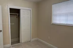 931 NW 34th Way, Lauderhill, FL 33311 - Photo 3