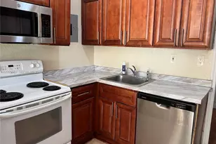 931 NW 34th Way, Lauderhill, FL 33311 - Photo 15