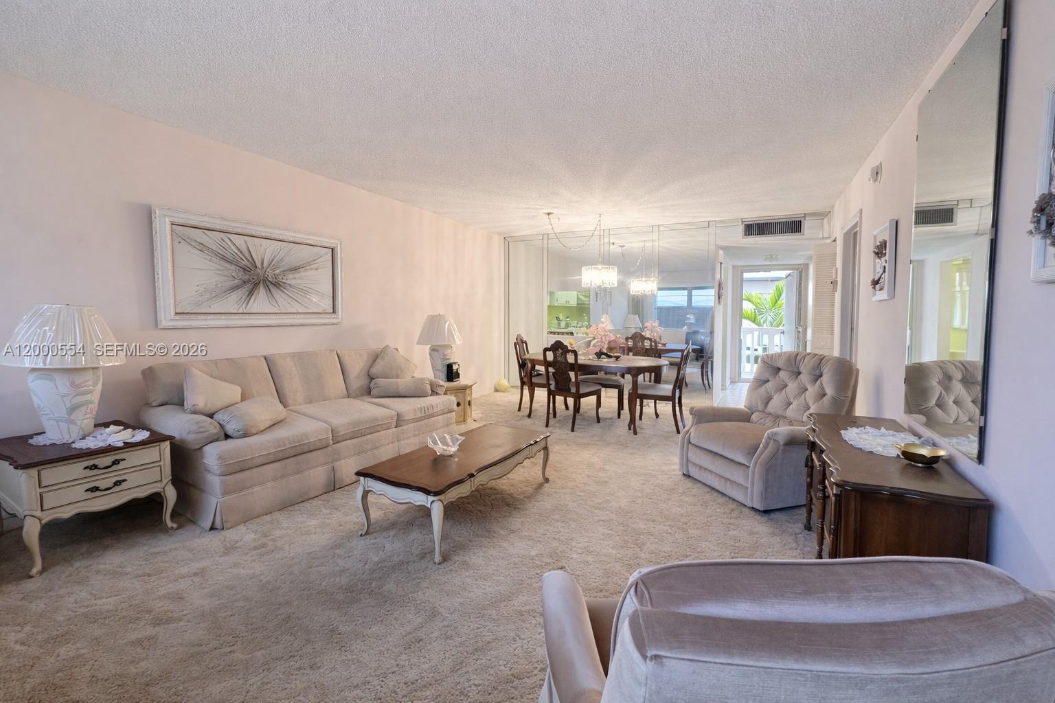 410 SE 2nd St #305 main architectural view