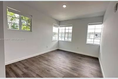 1570 Euclid Ave #06, Miami Beach, FL 33139 - Photo 5