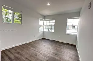 1570 Euclid Ave, Miami Beach, FL 33139 - Photo 5