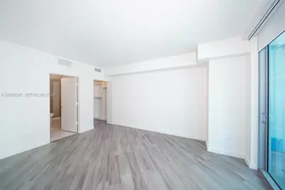 1100 S Miami Ave #1701, Miami, FL 33130 - Photo 9