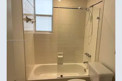 1460 Ocean Dr #401, Miami Beach, FL 33139 - Photo 15