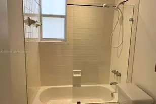 1460 Ocean Dr, Miami Beach, FL 33139 - Photo 15