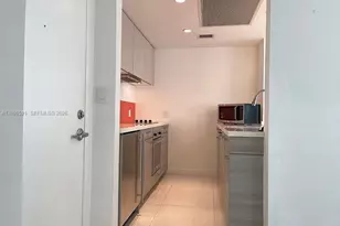 1460 Ocean Dr, Miami Beach, FL 33139 - Photo 13