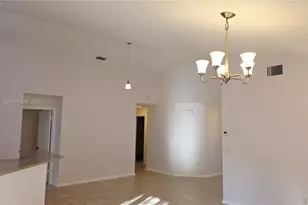 3247 NW 123rd Ave, Sunrise, FL 33323 - Photo 3