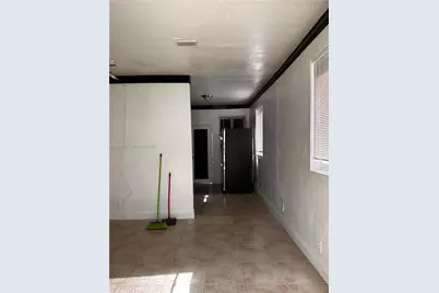 1354 NW 69th St #0, Miami, FL 33147 - Photo 5