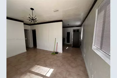 1354 NW 69th St #0, Miami, FL 33147 - Photo 7