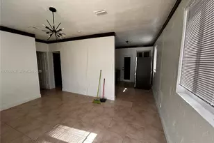 1354 NW 69th St, Miami, FL 33147 - Photo 7