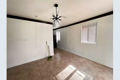 1354 NW 69th St #0, Miami, FL 33147 - Photo 17