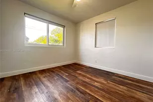 1354 NW 69th St, Miami, FL 33147 - Photo 33