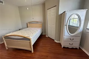 6841 SW 44th St, Miami, FL 33155 - Photo 13