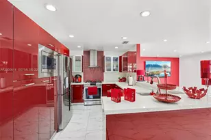 1900 SW 87th Ct, Miami, FL 33165 - Photo 11