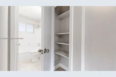 891 SW 5th St #4, Miami, FL 33130 - Photo 19