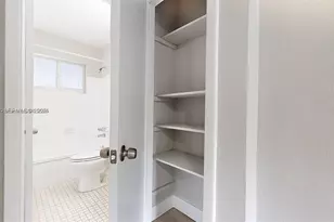 891 SW 5th St, Miami, FL 33130 - Photo 19