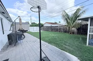 11020 SW 42nd Terrace, Miami, FL 33165 - Photo 21