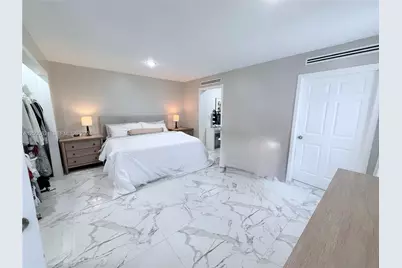 11020 SW 42nd Ter, Miami, FL 33165 - Photo 15