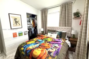 11020 SW 42nd Terrace, Miami, FL 33165 - Photo 9